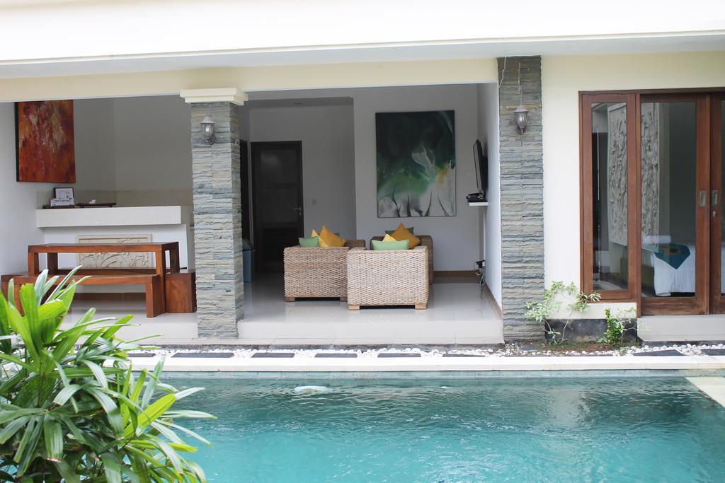 Villa Penyu Legian Esterno foto