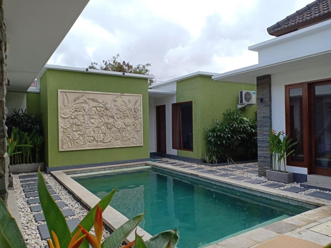 Villa Penyu Legian Esterno foto